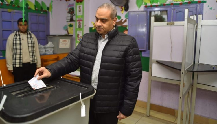 د. تامر عصام رئيس هيئة الدواء