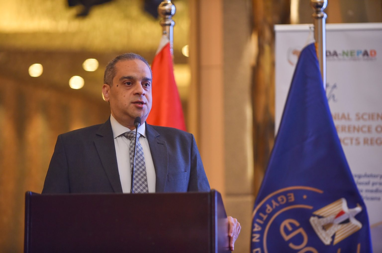 رئيس هيئة الدواء: ارتفاع صادرات النباتات والأعشاب الطبية إلى 258 مليون دولار خلال 2023 الدكتور تامر عصام رئيس هيئة الدواء