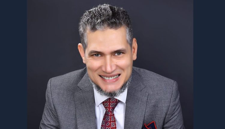 الدكتور بهاء الدين فتحي خبير التصنيع الدوائي