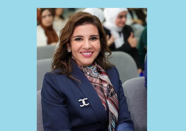 الدكتورة هبة حسني استشاري التغذية العلاجية