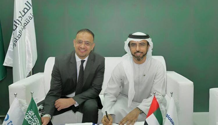 تبوك الدوائية وجلوبال فارما توقعان اتفاقية تعاون لتعزيز الصناعات الصيدلانية في الإمارات