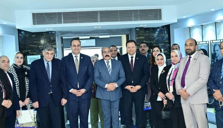 جانب من الزيارة