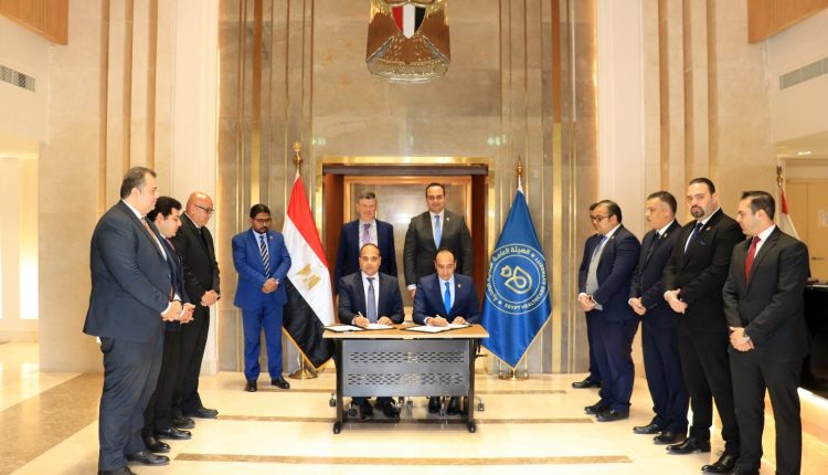 جانب من توقيع مذكرة التفاهم