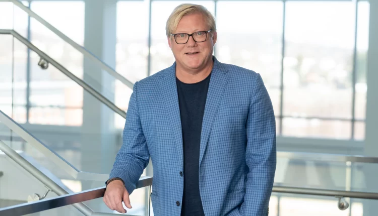 سكوت سميث، الرئيس التنفيذي لشركة فياترس