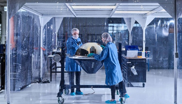 كبسولة فاردا الفضائية