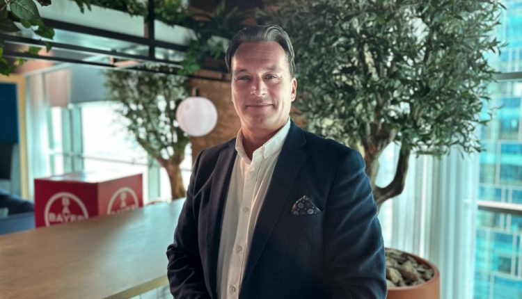 «هوغو هاغن» رئيس شركة باير للأدوية في الشرق الأوسط و شمال أفريقيا