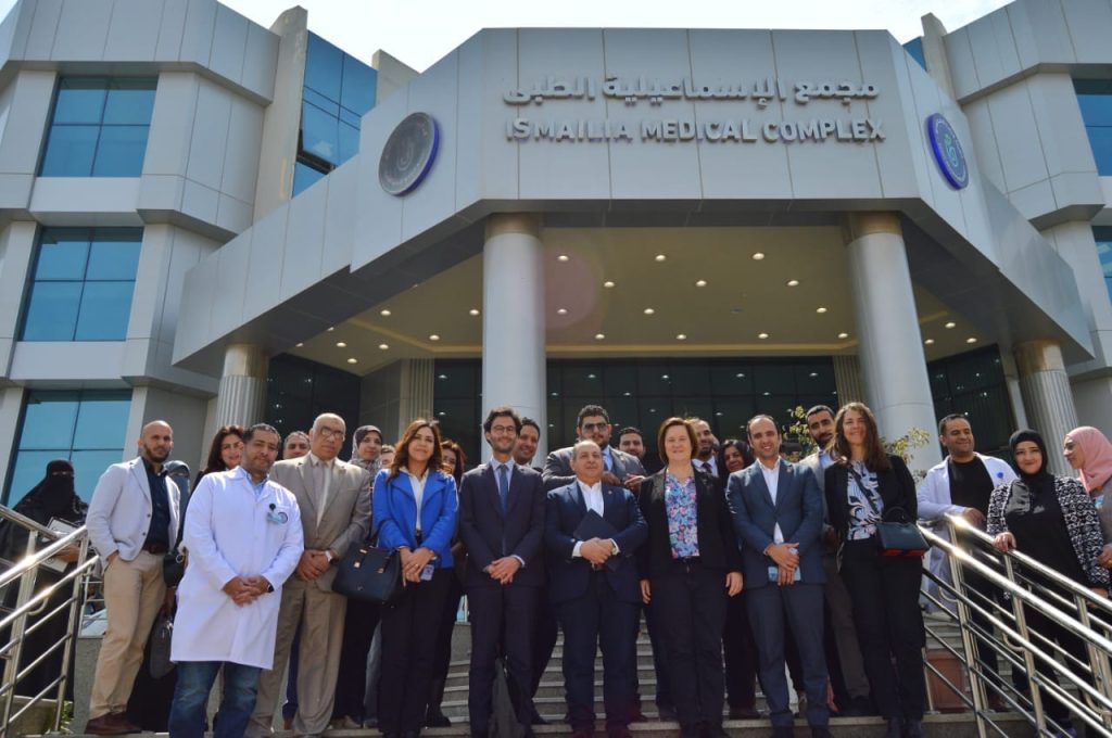 وفد فرنسي يتفقد عدة مراكز ومستشفيات تابعة للرعاية الصحية بالإسماعيلية جانب من الزيارة