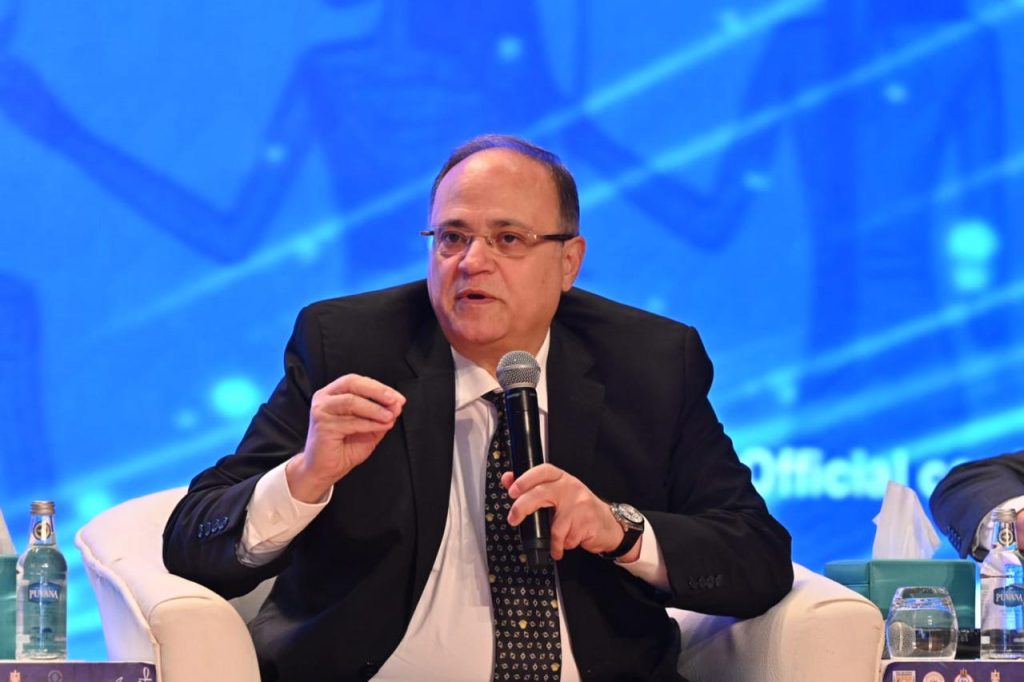 هيئة الدواء تلغي تراخيص إنشاء مكتبين علميين بالقاهرة الدكتور علي الغمراوي رئيس هيئة الدواء المصرية