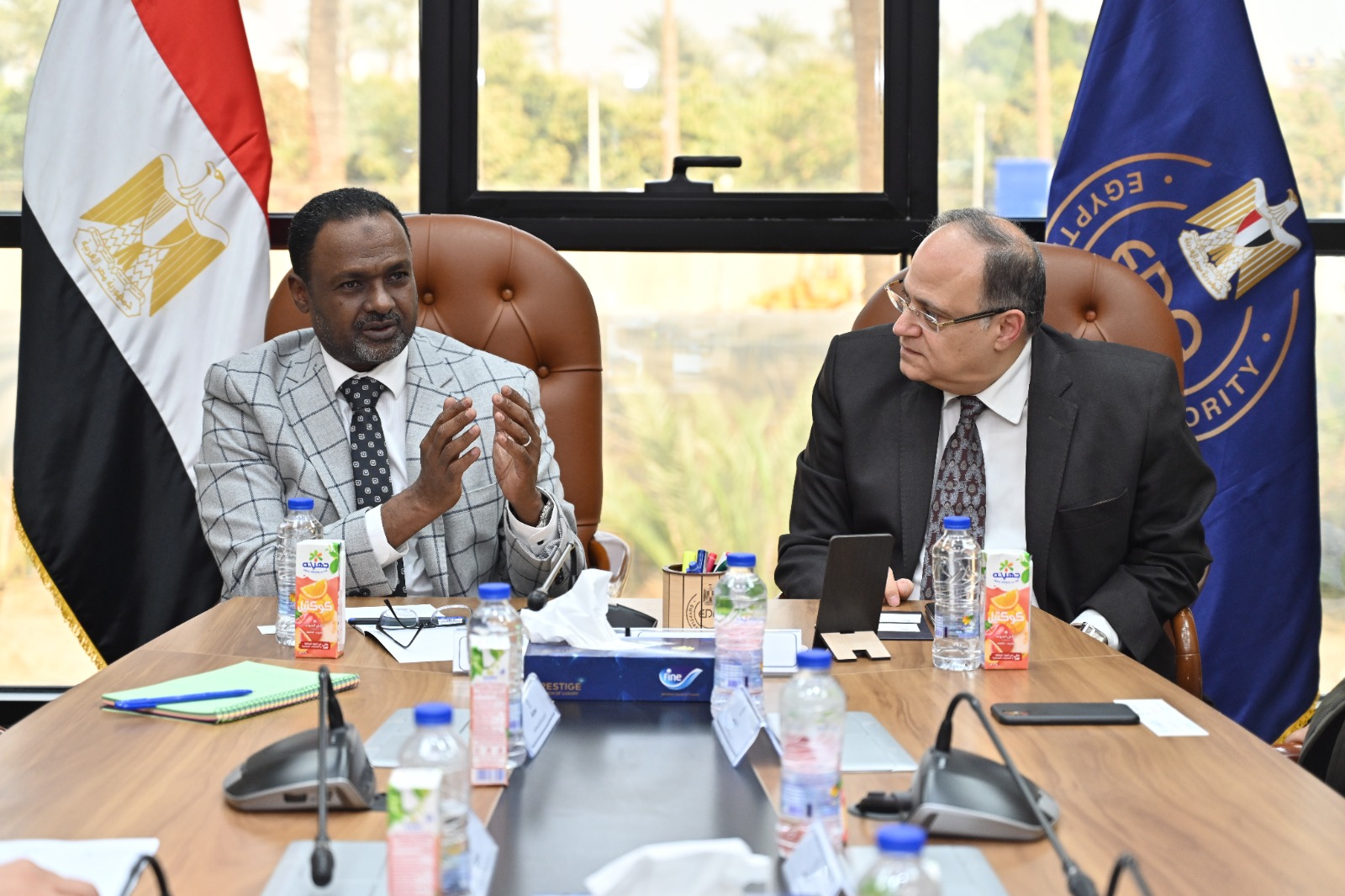 رئيس هيئة الدواء يستقبل وفد المجلس القومي للأدوية والسموم السوداني