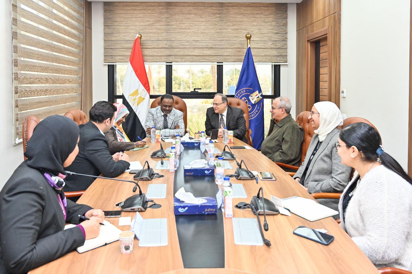 رئيس هيئة الدواء يستقبل وفد المجلس القومي للأدوية والسموم السوداني