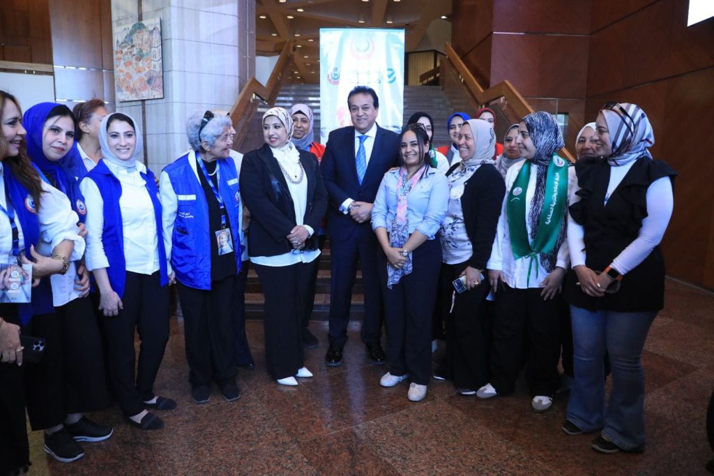 الصحة: فحص طبي لـ500 مواطن وتقديم الخدمات التوعوية لـ1000 آخرين من رواد مكتبة الإسكندرية جانب من الفعاليات