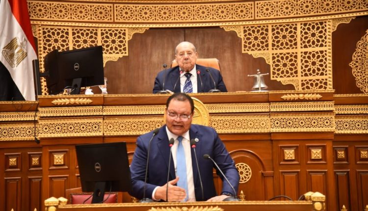 الدكتور أحمد طه