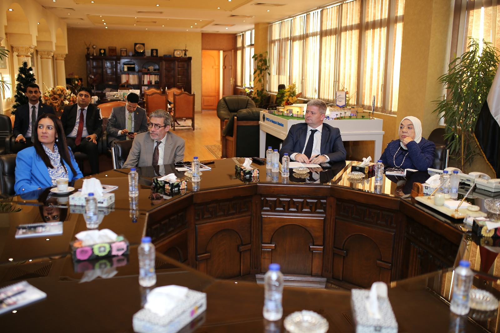 آفاق جديدة للتعاون بين «إيبيكو – أكديما» والشركات الدوائية الإيطالية