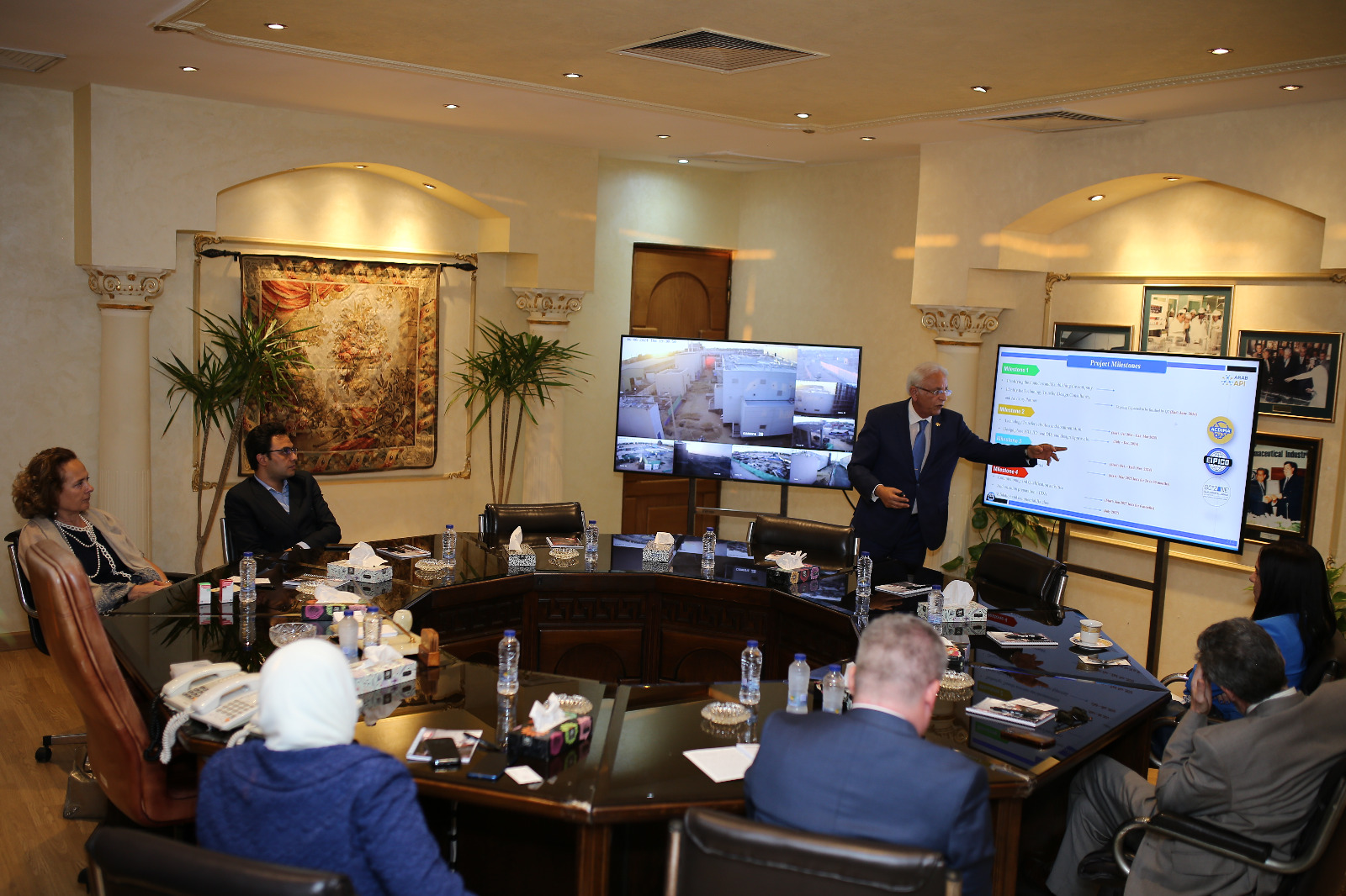 آفاق جديدة للتعاون بين «إيبيكو – أكديما» والشركات الدوائية الإيطالية