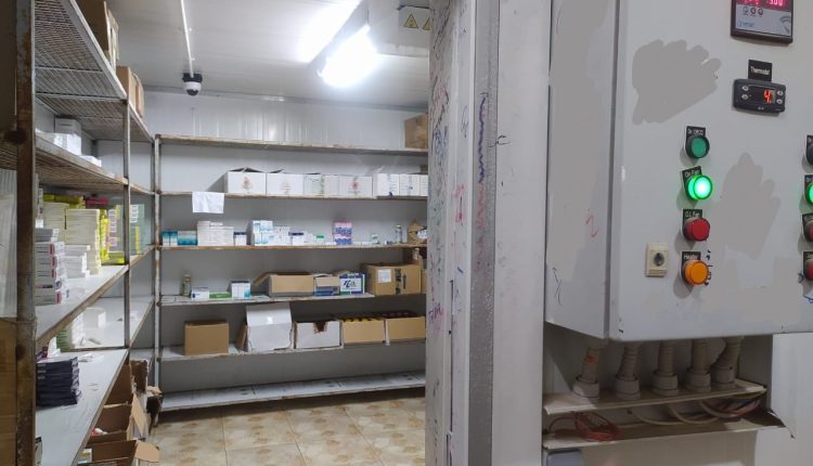 أحد المخازن الصادر لها قرار غلق إداري
