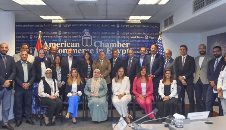 رئيس هيئة الدواء يجتمع مع غرفة التجارة الأمريكية بحضور ممثلين عن الشركات الوطنية والدولية