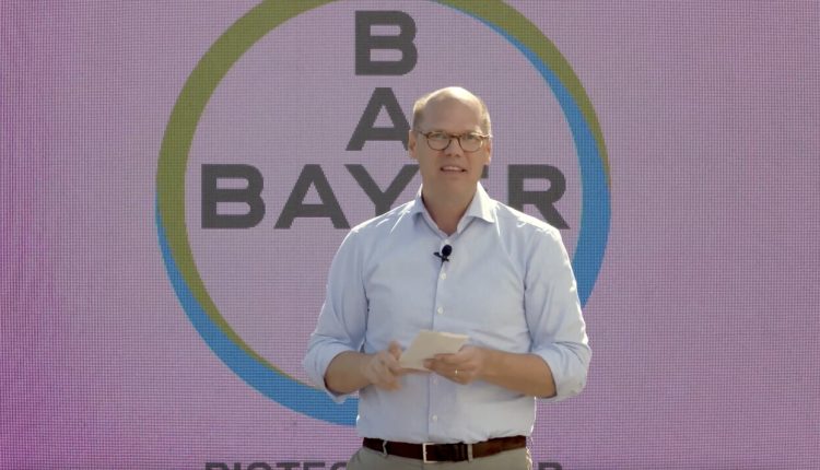 سيباستيان جوث، الرئيس التنفيذي للعمليات في شركة باير للأدوية