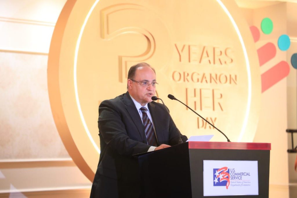 رئيس هيئة الدواء: نستهدف توطين صناعة أحدث وسائل تنظيم الأسرة والصحة الإنجابية رئيس هيئة الدواء خلال حفل السفارة الأمريكية لدعم صحة المرأة