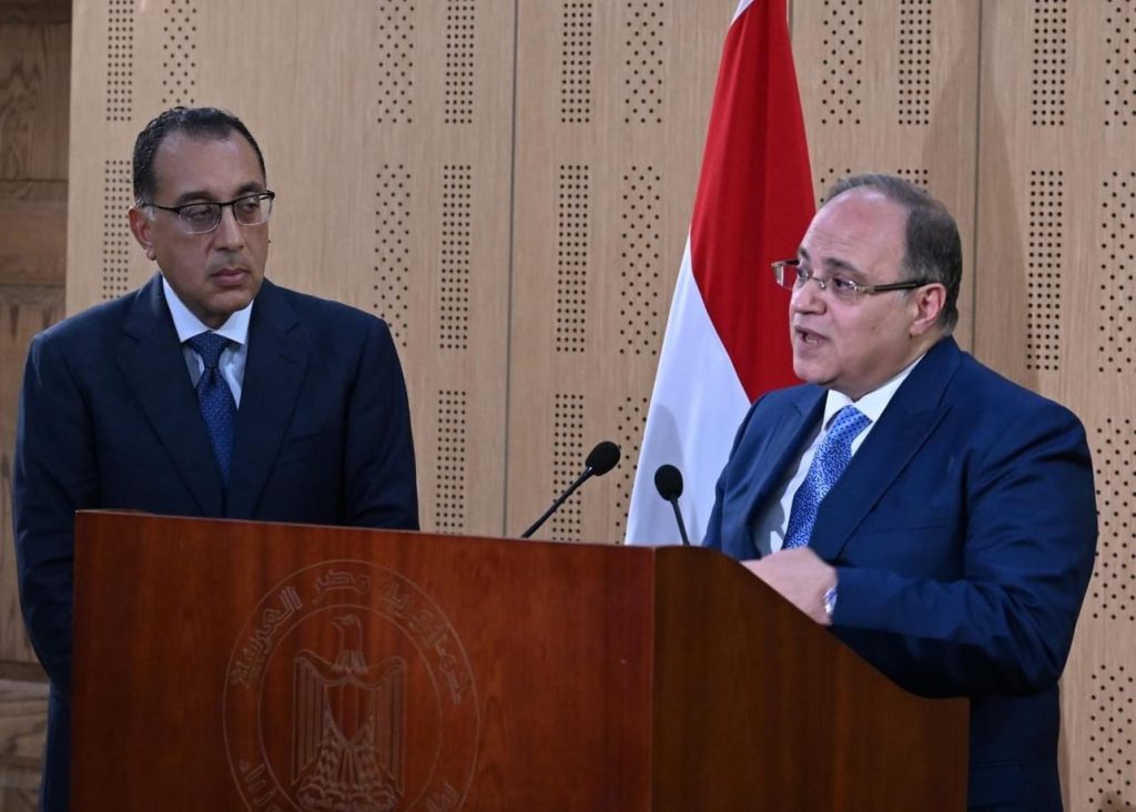 رئيس هيئة الدواء: إجراءات فورية لتوفير احتياطي من كافة الأدوية يكفى 6 أشهر