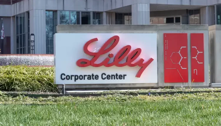 هيئة الدواء الأمريكية توافق على عقار جديد لعلاج الزهايمر من «إيلي ليلي»