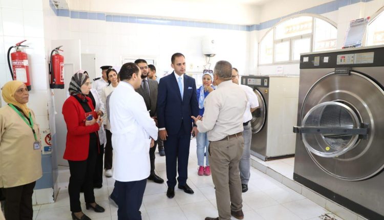 نائب وزير الصحة يقوم بجولة تفقدية في مستشفى القاهرة الجديدة التخصصي للتأكد من جودة الخدمات الطبية