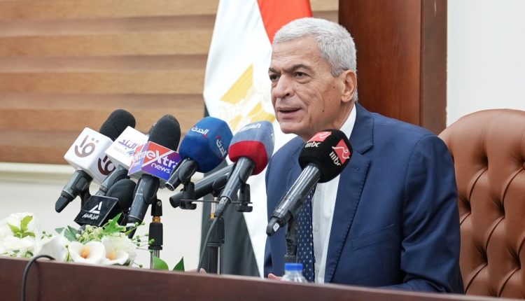 اللواء طبيب بهاء الدين زيدان، رئيس هيئة الشراء الموحد،