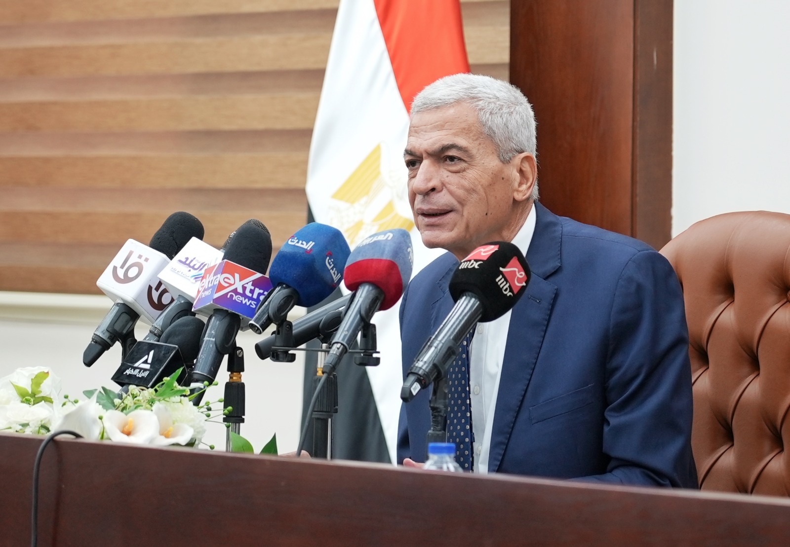 رئيسا هيئتي الدواء والشراء الموحد يعلنان إطلاق مبادرة توطين المواد الخام  غير الفعالة