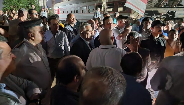 تصادم قطارين بالزقازيق