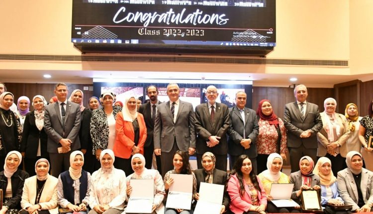 تخريج الدفعة الثانية من دبلومة الصيدلة الإكلينيكية