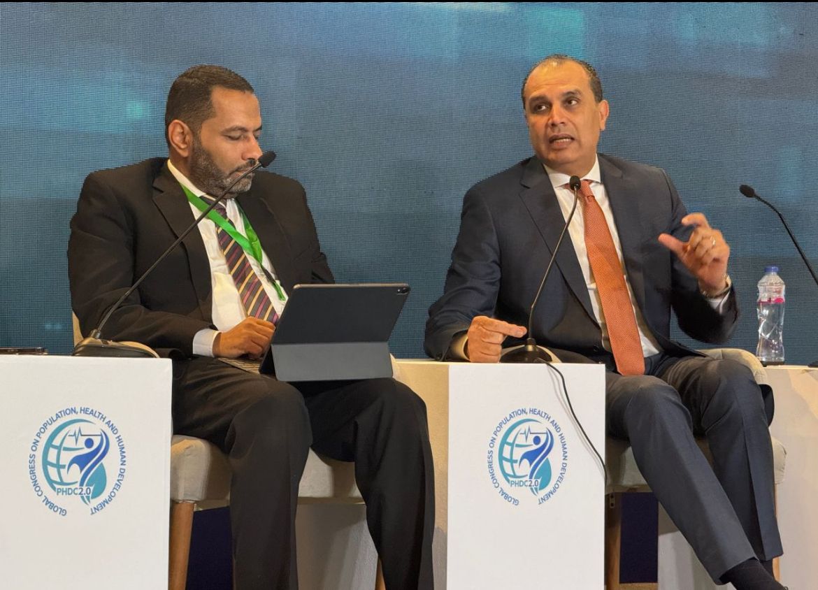 نائب رئيس هيئة الشراء الموحد: توطين الأدوية البيولوجية واللقاحات أحد أهم أولوياتنا ونصنع 92% من إحتياجاتنا الدوائية محلياً