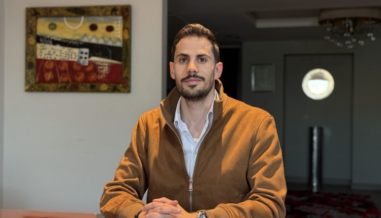 الدكتور يوسف عبدالسلام، مدير التصدير بشركة نرهادو للأدوية،