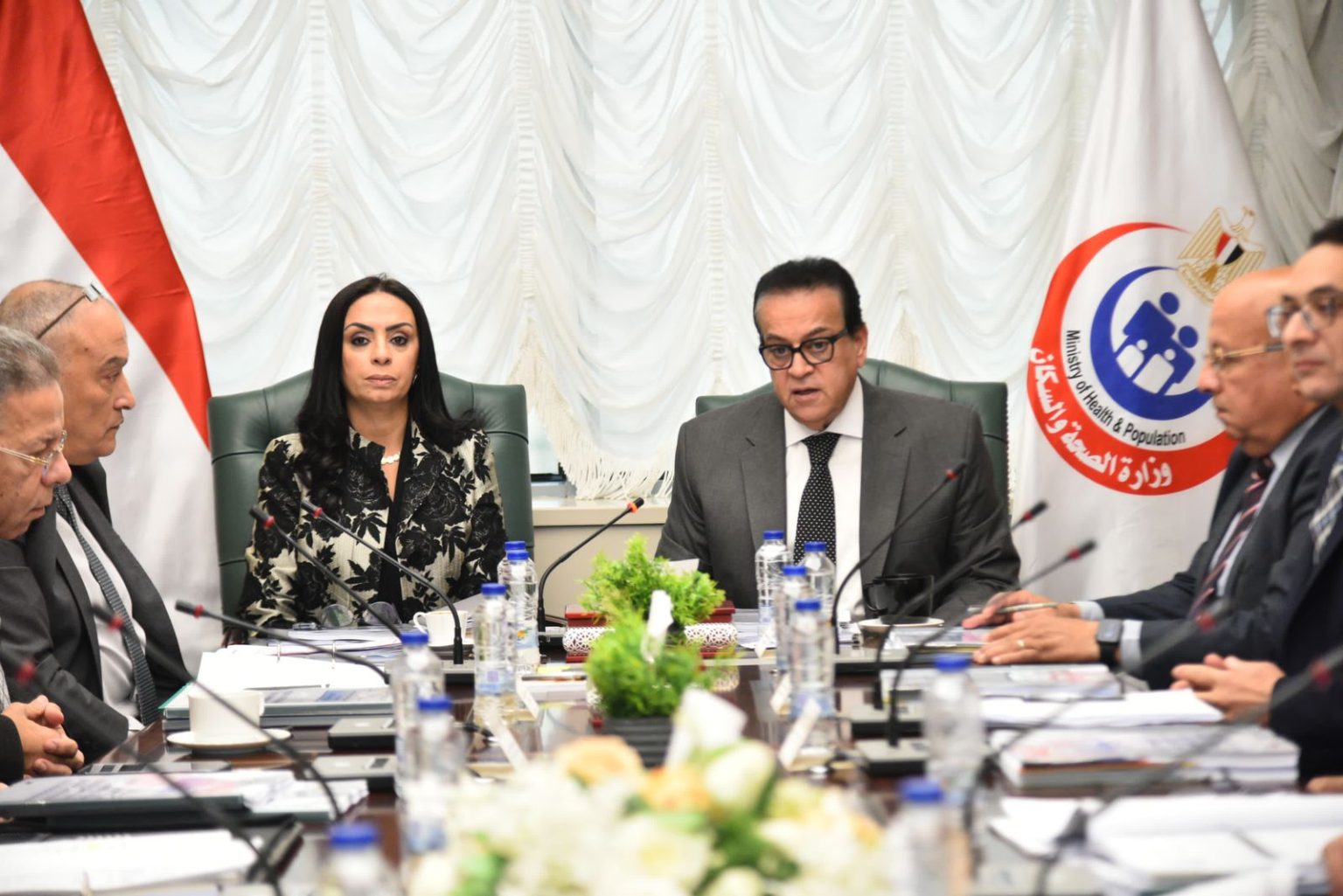 وزير الصحة يترأس اجتماع مجلس إدارة صندوق التعويض عن مخاطر المهن الطبية جانب من الاجتماع