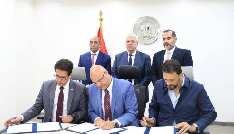 جانب من توقيع بروتوكول التعاون