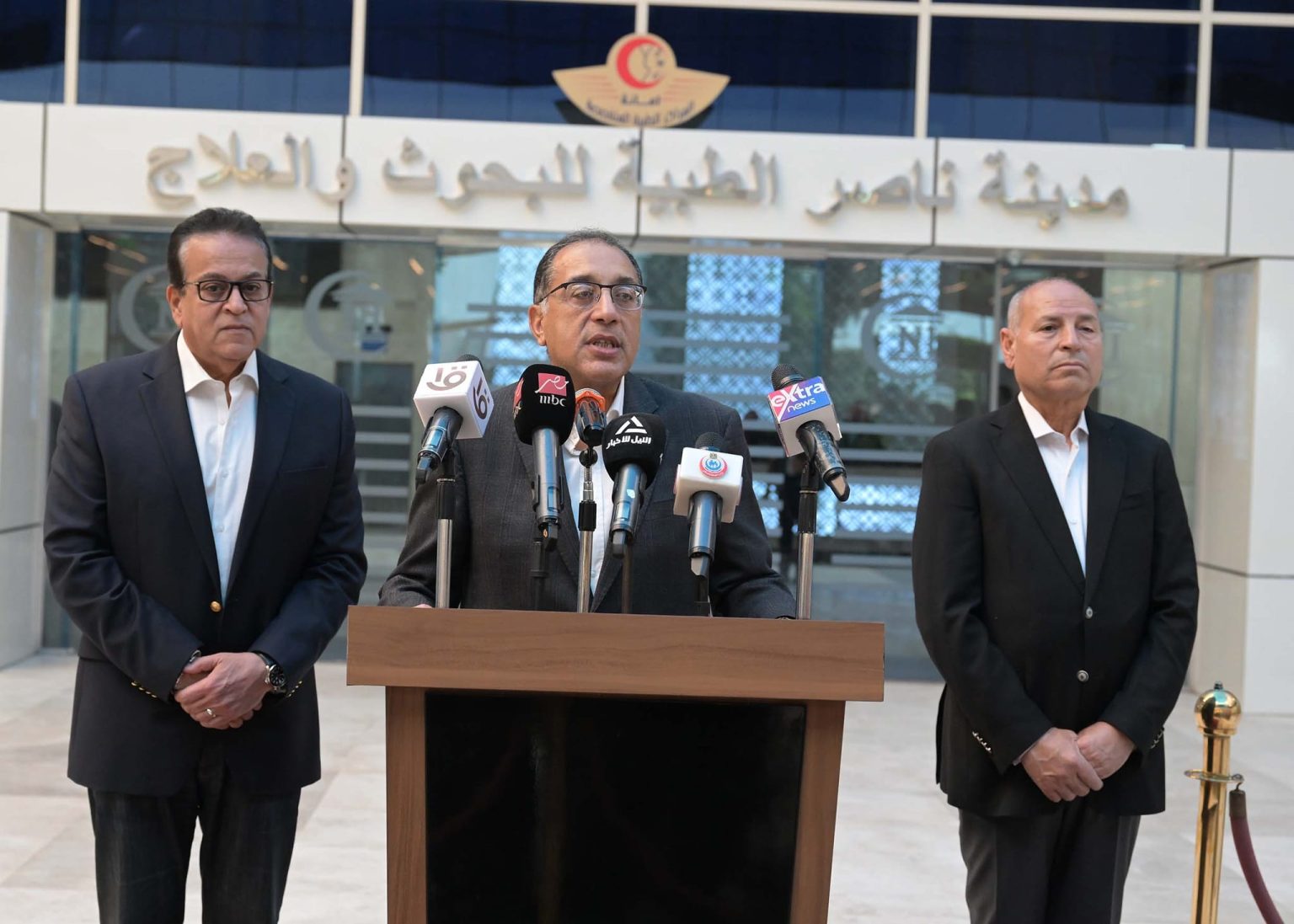رئيس الوزراء: «مدينة النيل الطبية» سيكون المشروع الأضخم في تاريخ وزارة الصحة أثناء المؤتمر الصحفي