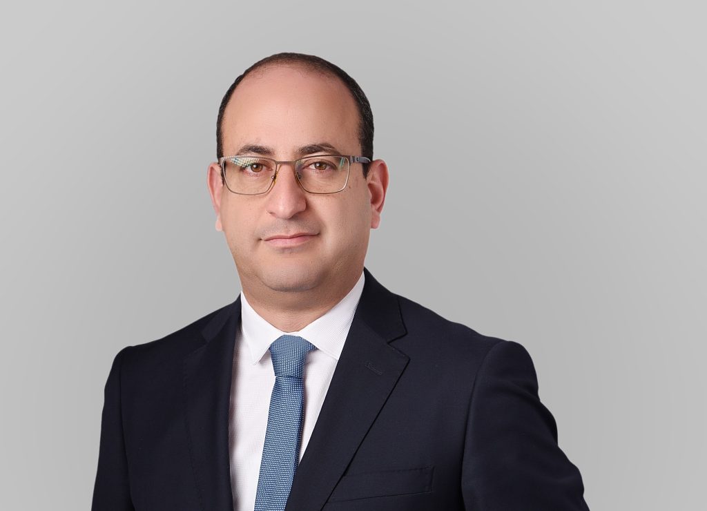 خالد كامل، المدير العام لشركة ماكرو جروب