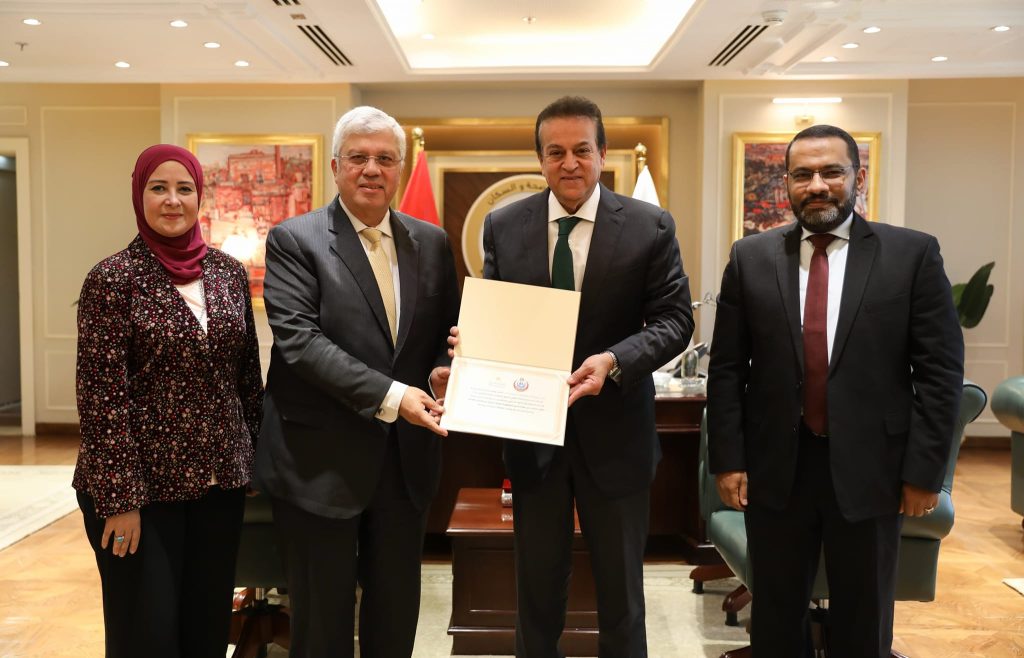 الصحة: وصول أول شحنة من عقار ترايكافتا لدعم جهود علاج الأمراض النادرة وتعزيز الرعاية الصحية جانب من الحدث