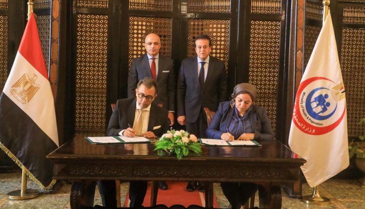 جانب من توقيع بروتوكول التعاون