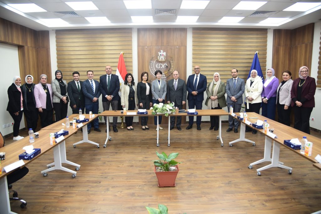 رئيس هيئة الدواء يستقبل مساعد المدير العام لمنظمة الصحة العالمية لشؤون الأدوية والمنتجات الصحية رئيس هيئة الدواء يستقبل مساعد المدير العام لمنظمة الصحة العالمية لشؤون الأدوية والمنتجات الصحية