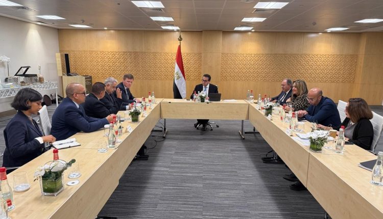 جانب من اللقاء