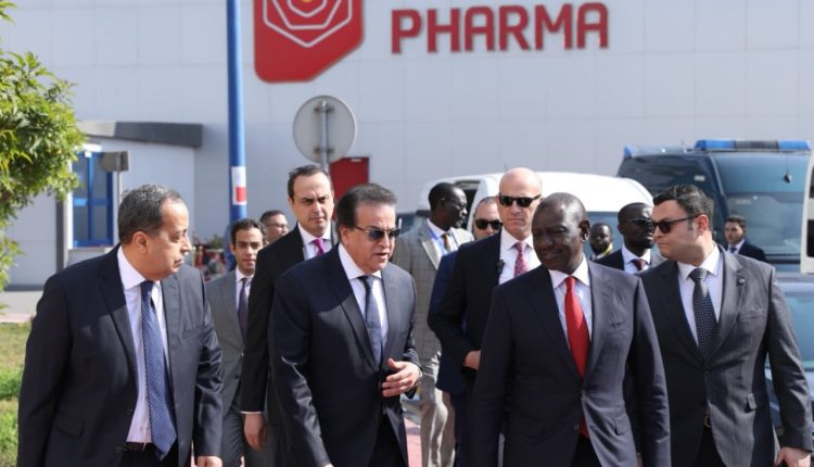 جانب من زيارة الرئيس الكيني لمدينة الدواء