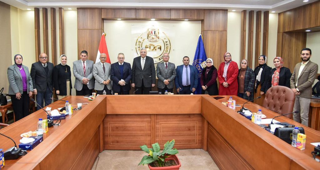 اللجنة الدائمة لصياغة مسودة دستور الدواء المصري تعقد اجتماعها الـ 14 اللجنة الدائمة لصياغة مسودة دستور الدواء المصري تعقد اجتماعها الـ 14