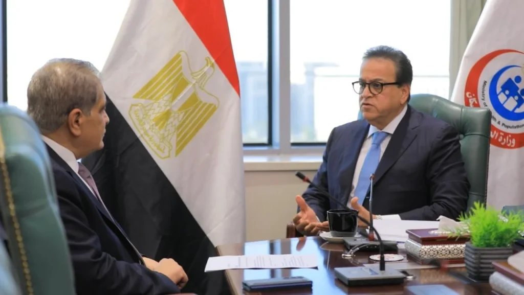 وزير الصحة والإعلامي أسامة كمال