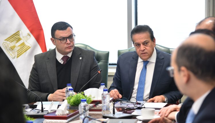 نائب رئيس الوزراء وزير الصحة ووزير الإسكان