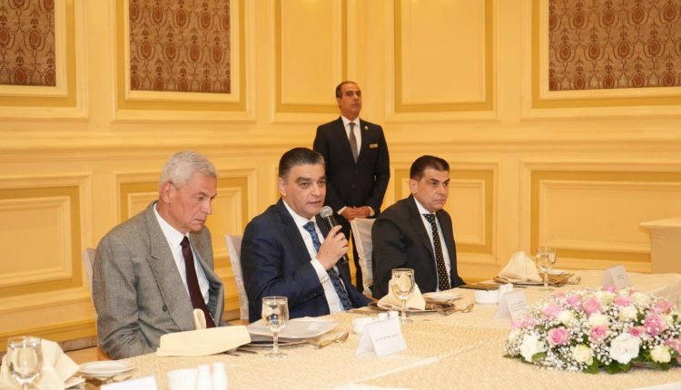 هيئة الشراء الموحد تُكرم اللواء طبيب بهاء الدين زيدان تقديرًا لجهوده في دعم المنظومة الصحية في مصر
