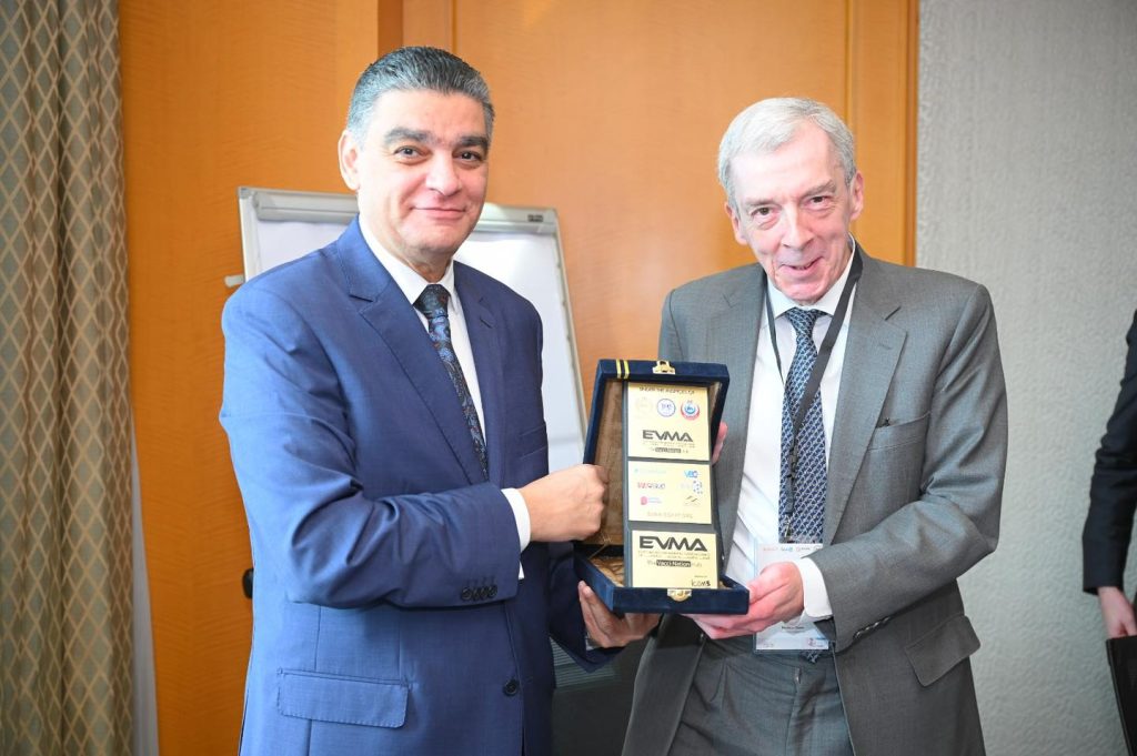 هيئة الشراء الموحد تبحث تعزيز نقل تكنولوجيا التصنيع الحديثة إلى مصر بالتعاون مع مؤسسة «MPP» هيئة الشراء الموحد تبحث تعزيز نقل تكنولوجيا التصنيع الحديثة إلى مصر بالتعاون مع مؤسسة MPP