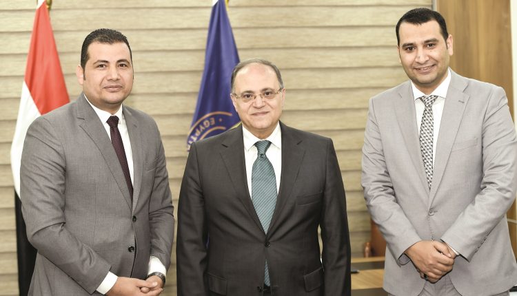 الدكتور علي الغمراوي رئيس هيئة الدواء المصرية في حوار خاص لمجلة سوق الدواء