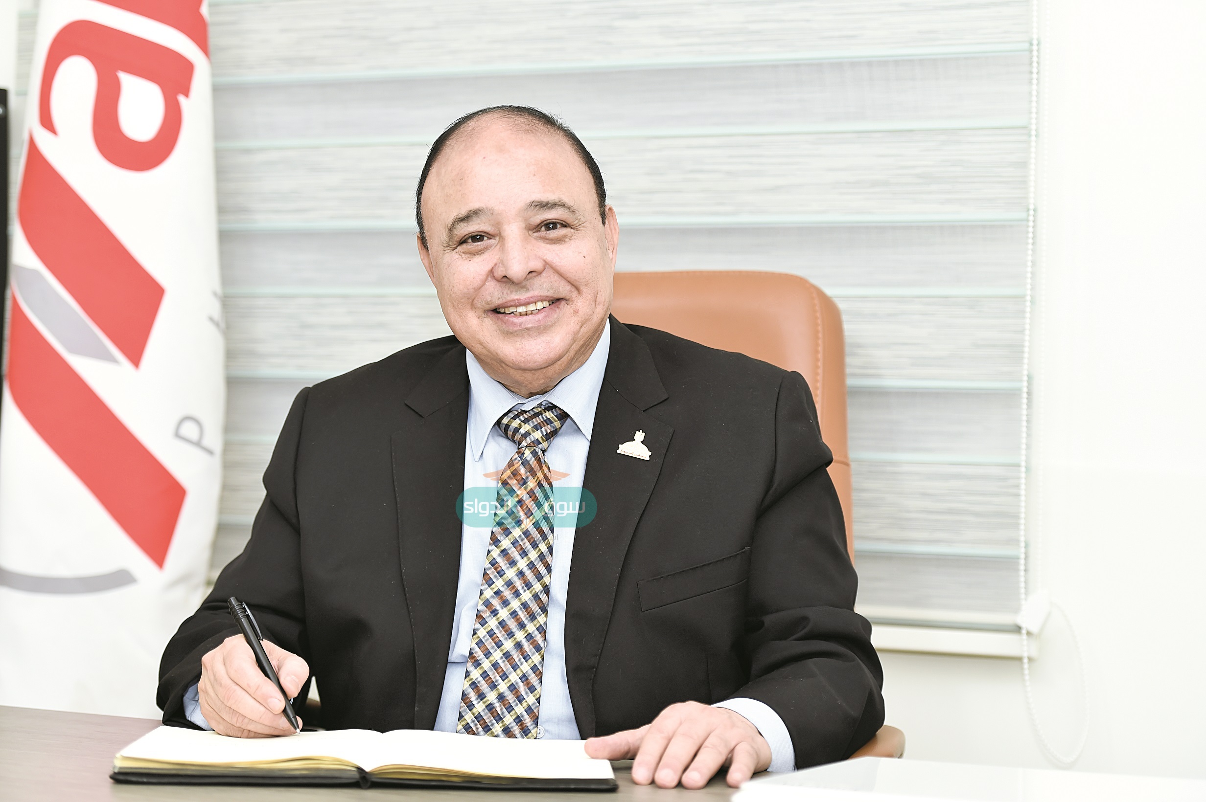 الدكتور حسين خضير رئيس لجنة الصحَّة بمجلس الشيوخ ورئيس شركة «نابكو فارما»