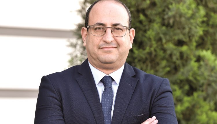 خالد كامل المدير العام لشركة «ماكرو جروب»