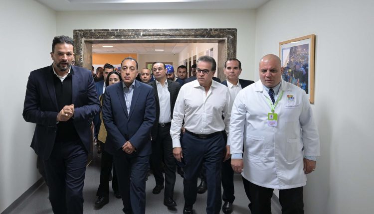رئيس الوزراء يتفقد مستشفى الناس
