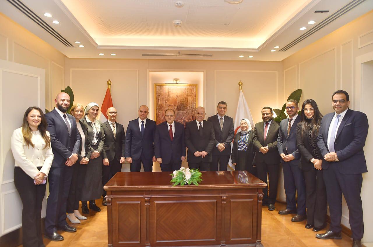 «سيديكو» و«ساندوز» توقعان اتفاقية توطين ونقل تكنولوجيا تصنيع أدوية أورام في مصر